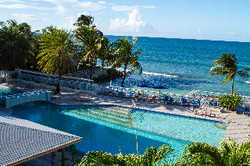 Imagen de la piscina del Hotel Ocean Point Residence and Spa. Foto 8