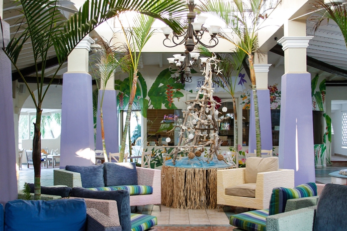 Imagen de los interiores del Hotel Ocean Point Resort and Spa - Adults Only. Foto 14