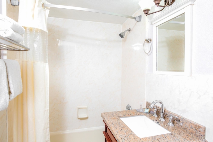 Imagen de la habitación del Hotel Ocean Reef. Foto 5