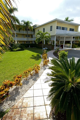 Imagen de los exteriores del Hotel Ocean Reef Yacht Club and Resort. Foto 4