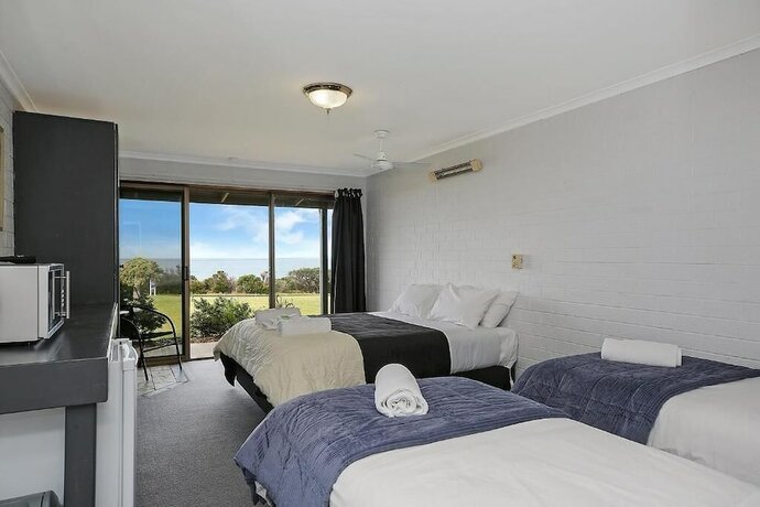 Imagen de la habitación del Hotel Ocean Road Motel. Foto 15