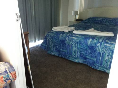 Imagen de la habitación del Hotel Ocean Royale. Foto 24
