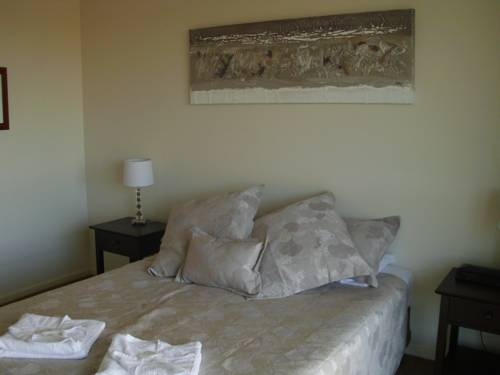 Imagen de la habitación del Hotel Ocean Royale. Foto 28