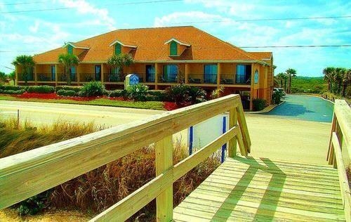 Imagen general del Hotel Ocean Sands Beach Boutique Inn - 1 Acre Private Beach. Foto 7