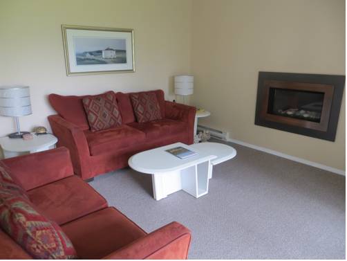 Imagen de la habitación del Hotel Ocean Sands Resort, Parksville. Foto 5