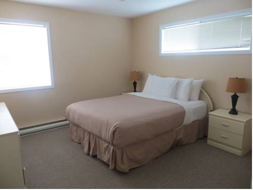 Imagen de la habitación del Hotel Ocean Sands Resort, Parksville. Foto 11