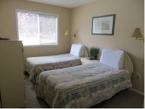 Imagen de la habitación del Hotel Ocean Sands Resort, Parksville. Foto 12