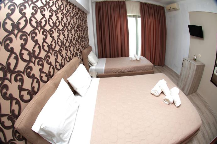 Imagen de la habitación del Hotel Ocean, Sarande. Foto 7