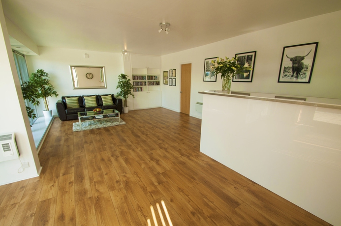 Imagen de los interiores del Hotel Ocean Serviced Apartments. Foto 13