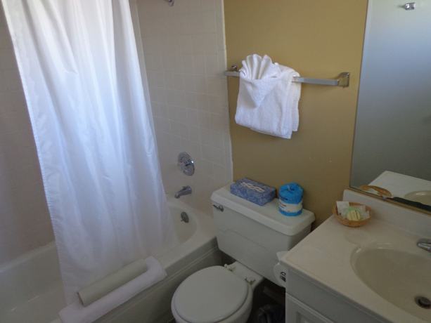 Imagen de la habitación del Hotel Ocean Shores Inn and Suites. Foto 4