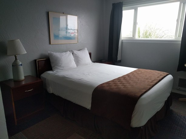 Imagen de la habitación del Hotel Ocean Shores Inn and Suites. Foto 6