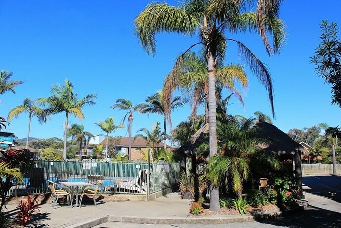 Imagen de los exteriores del Hotel Ocean Side Hawks Nest. Foto 3