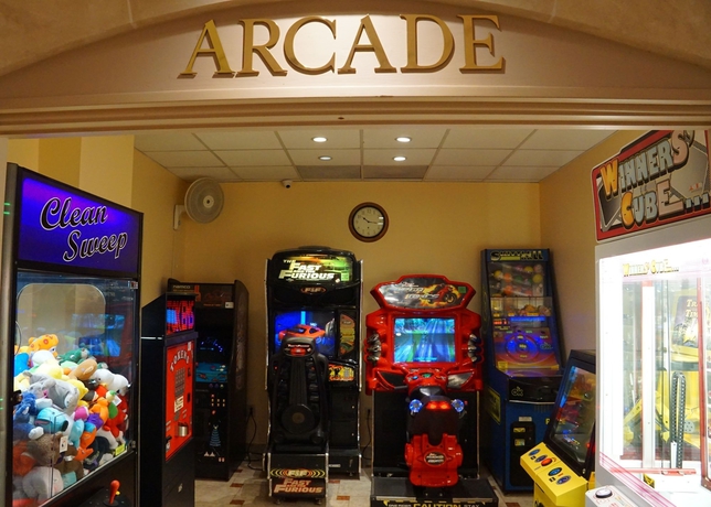 Imagen de los interiores del Hotel Ocean Sky and Resort. Foto 13