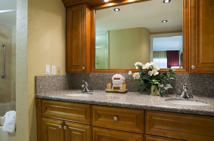 Imagen de la habitación del Hotel Ocean Sky and Resort. Foto 6