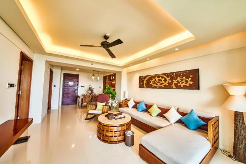 Imagen de la habitación del Hotel Ocean Sonic Resort. Foto 4