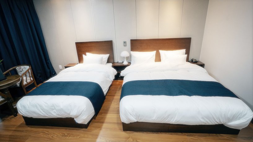 Imagen de la habitación del Hotel Ocean Spa Hotel. Foto 5