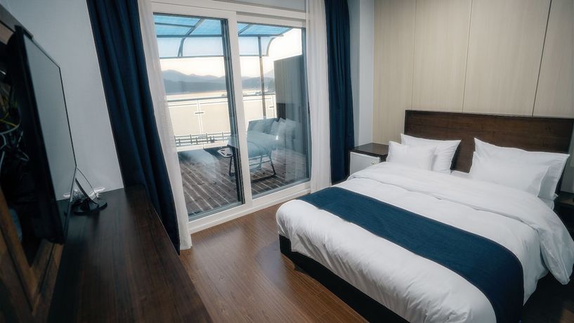 Imagen de la habitación del Hotel Ocean Spa Hotel. Foto 12
