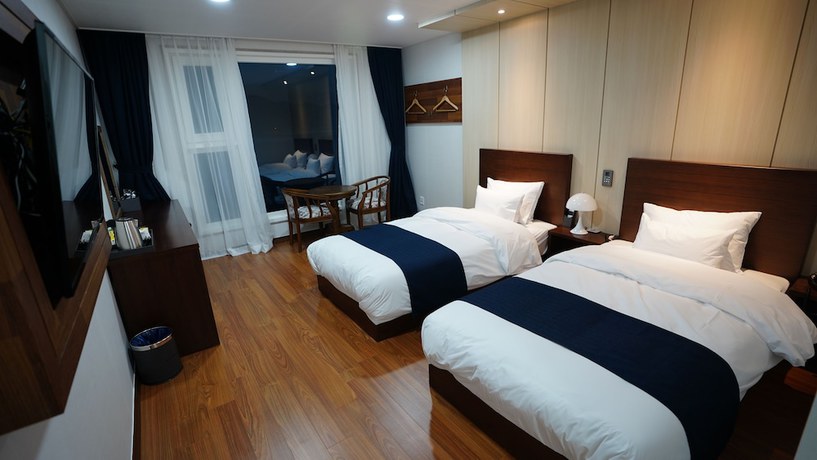 Imagen de la habitación del Hotel Ocean Spa Hotel. Foto 20
