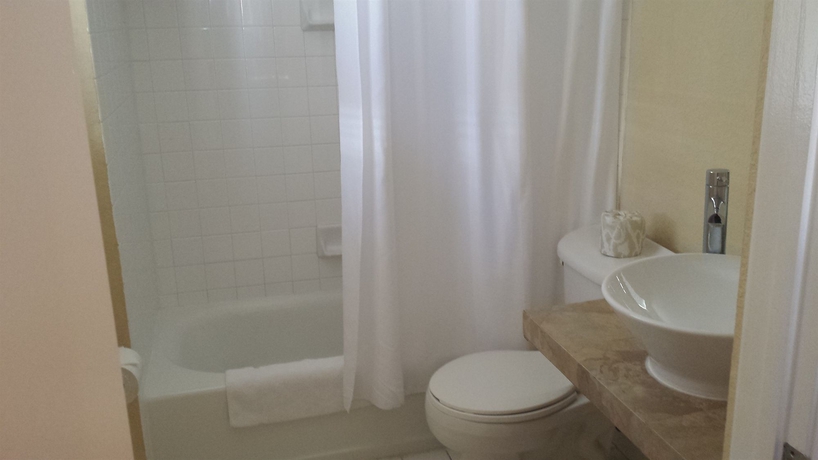 Imagen de la habitación del Hotel Ocean Spray. Foto 6