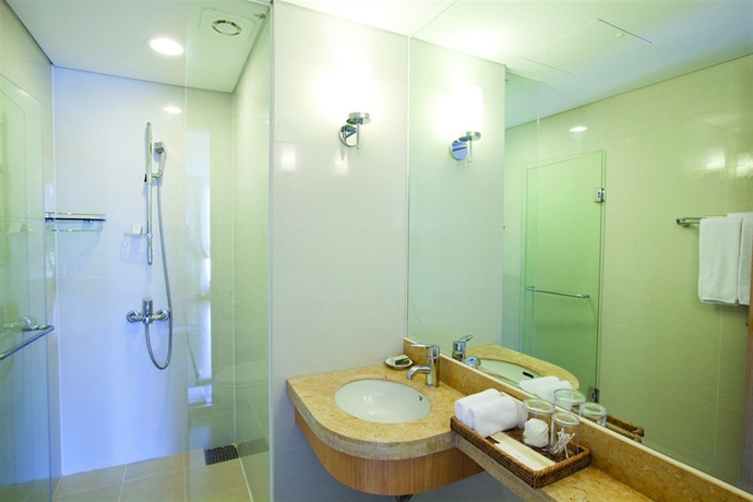 Imagen de la habitación del Hotel Ocean Suites Jeju. Foto 2