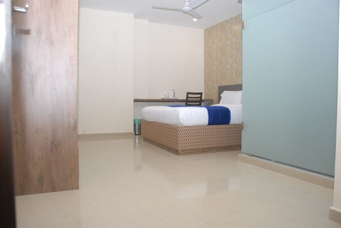 Imagen de la habitación del Hotel Ocean Suites, Mumbai. Foto 2