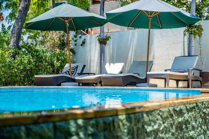 Imagen de la habitación del Hotel Ocean Sun Dive Resort. Foto 16