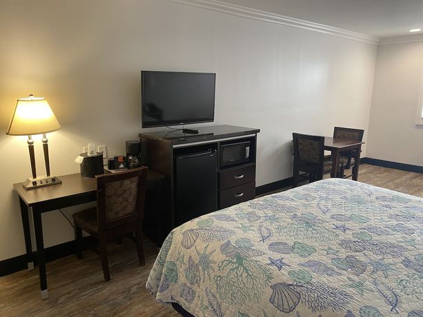 Imagen de la habitación del Hotel Ocean Surf Inn and Suites. Foto 16