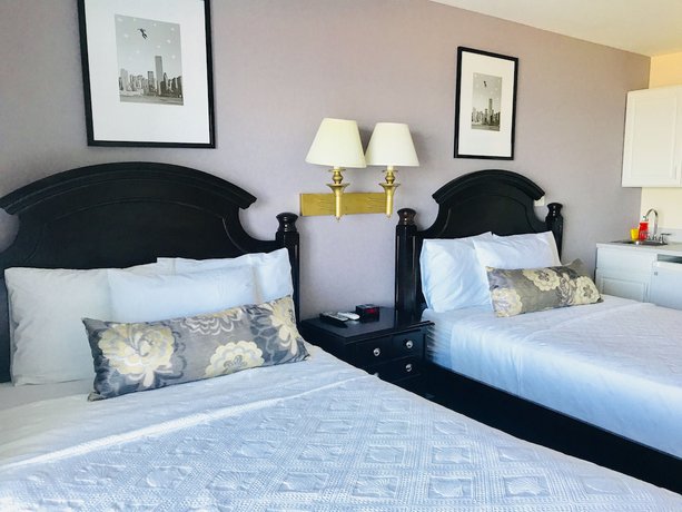 Imagen de la habitación del Hotel Ocean Surf Resort. Foto 2