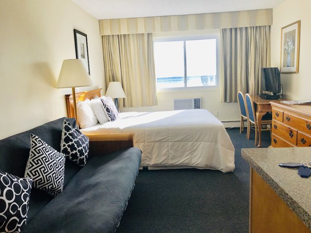 Imagen de la habitación del Hotel Ocean Surf Resort. Foto 4