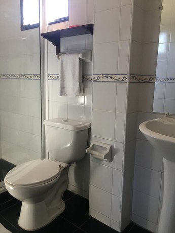 Imagen de la habitación del Hotel Ocean Taganga Internacional. Foto 16