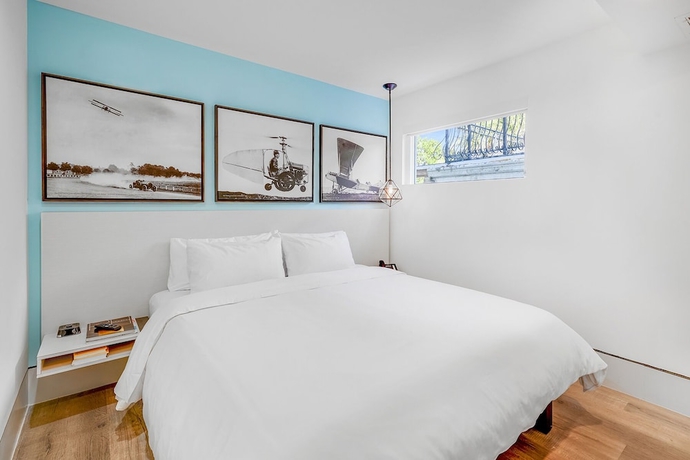 Imagen de la habitación del Hotel Ocean Treasure Beachside Suites. Foto 7