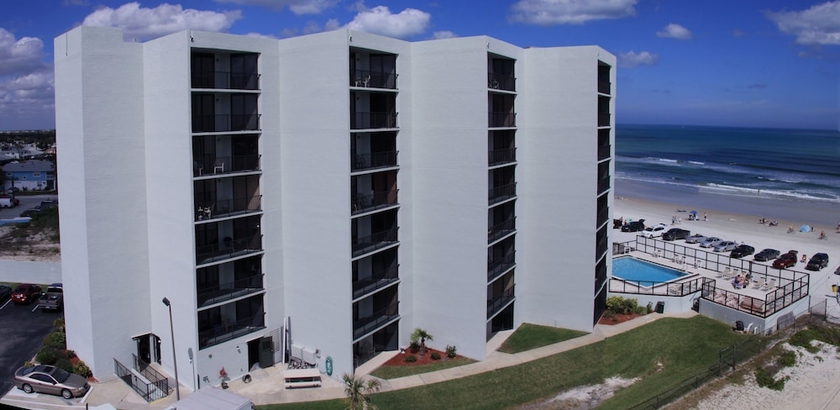 Imagen de los exteriores del Hotel Ocean Trillium Suites. Foto 10