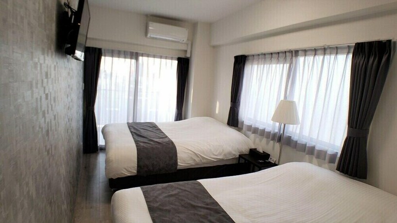 Imagen de la habitación del Hotel Ocean View Araha 303. Foto 32