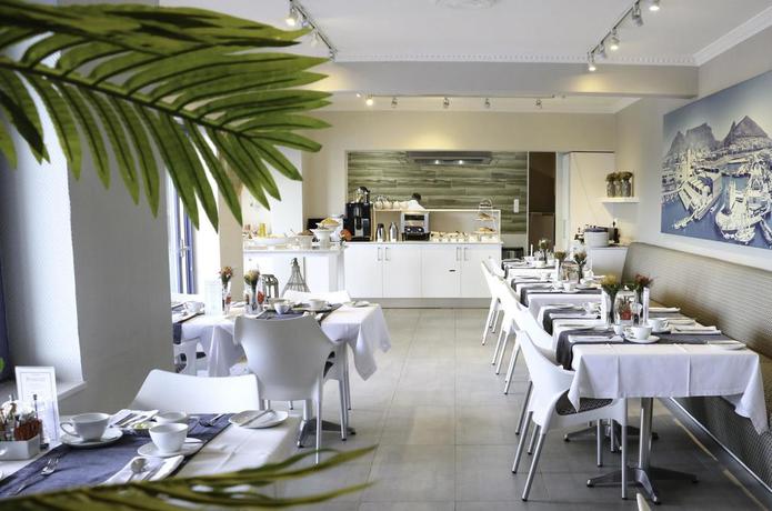 Imagen del bar/restaurante del Hotel Ocean View House. Foto 2