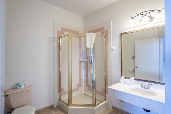 Imagen de la habitación del Hotel Ocean View Lodge. Foto 17