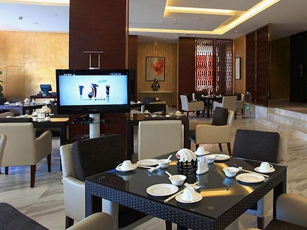 Imagen general del Hotel Ocean View Resort Yalong Bay. Foto 8