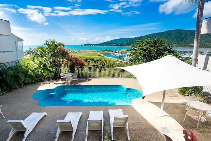 Imagen de la piscina del Hotel Ocean Views 27a. Foto 37