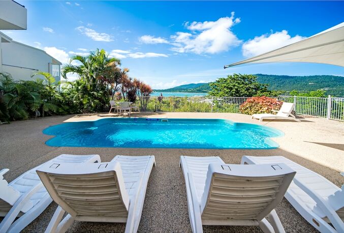 Imagen de la piscina del Hotel Ocean Views 27a. Foto 39