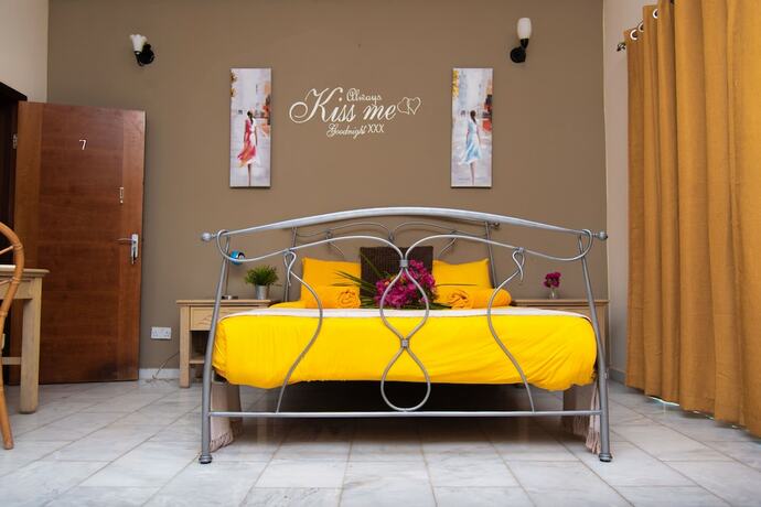 Imagen de la habitación del Hotel Ocean Villa Heights. Foto 13