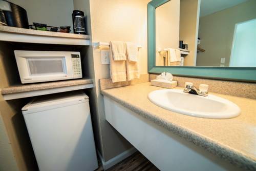 Imagen de la habitación del Hotel Ocean Villa Inn. Foto 15