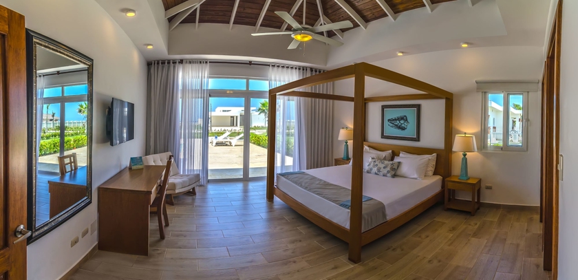 Imagen de la habitación del Hotel Ocean Village Deluxe. Foto 3