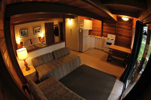 Imagen de la habitación del Hotel Ocean Village. Foto 2
