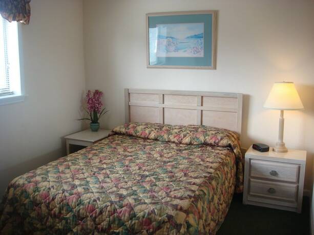 Imagen de la habitación del Hotel Ocean Villas Beach Resort by VRI Americas. Foto 19