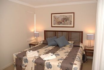 Imagen general del Hotel Ocean Vista On Alex. Foto 2