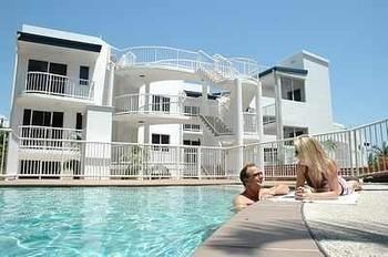 Imagen de los interiores del Hotel Ocean Vista On Alex. Foto 14