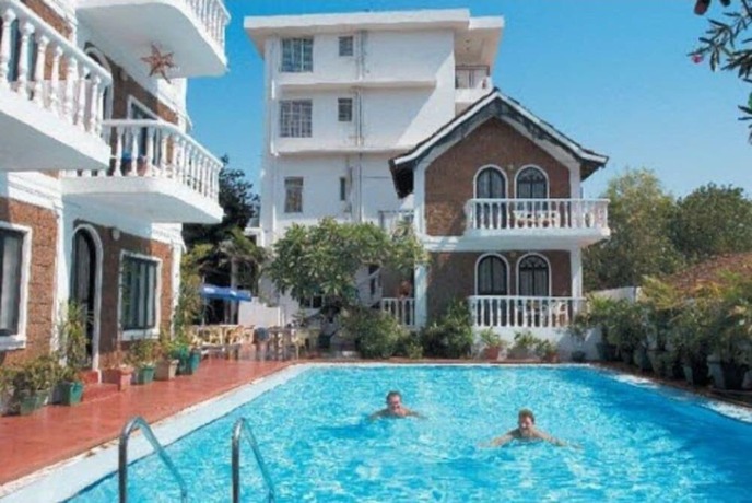 Imagen general del Hotel Ocean Waves Meera. Foto 5