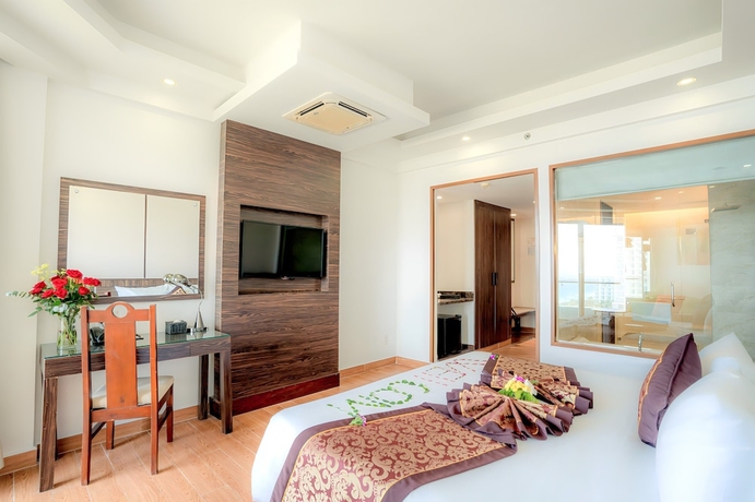 Imagen de la habitación del Hotel Ocean Waves Resort Cam Ranh. Foto 11