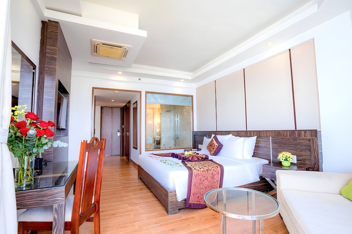 Imagen de la habitación del Hotel Ocean Waves Resort Cam Ranh. Foto 12