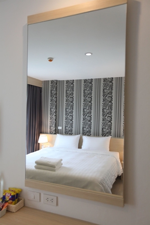 Imagen de la habitación del Hotel Ocean and Ole Patong. Foto 10