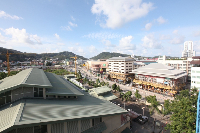 Imagen general del Hotel Ocean and Ole Patong. Foto 1